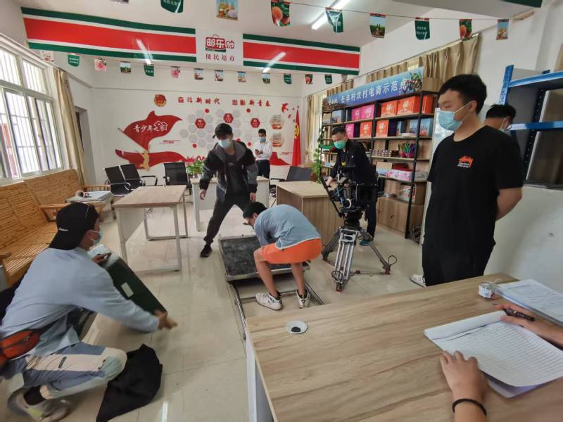 追星女孩心理学分析报告：蛟河市广告片拍摄公司揭秘饭圈应援式传播逻辑